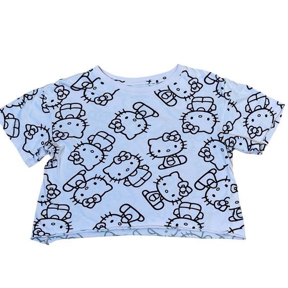 Hello Kitty Crop Tshirt - Picture 1 of 4